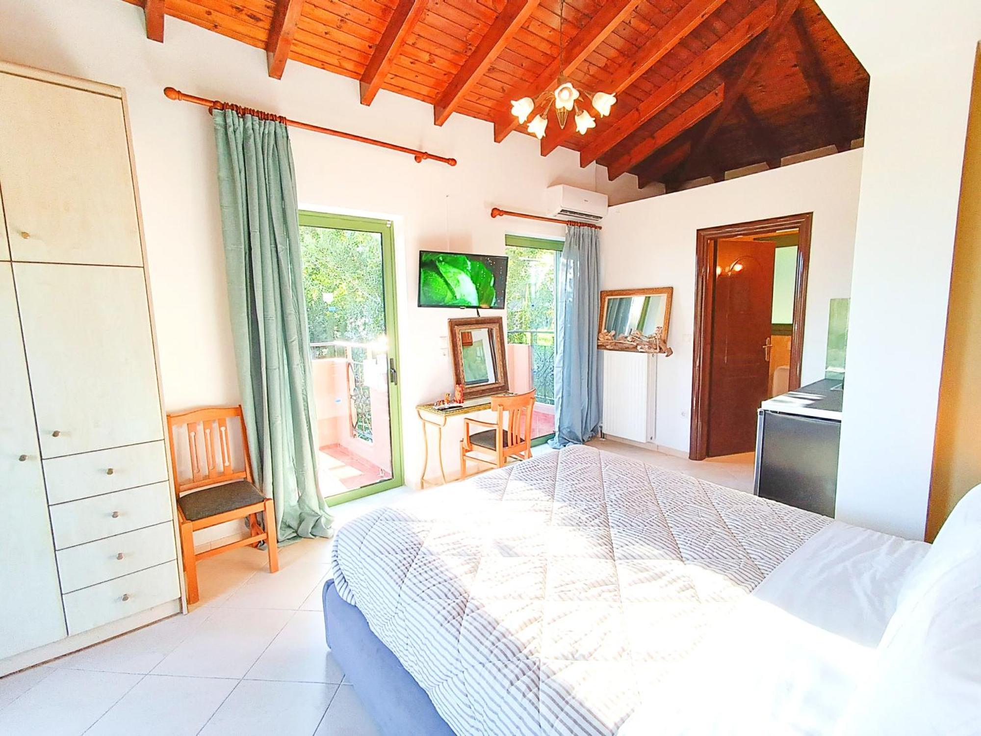 Okeanis Apartments & Suites Adults Only กาเตลิออส ภายนอก รูปภาพ
