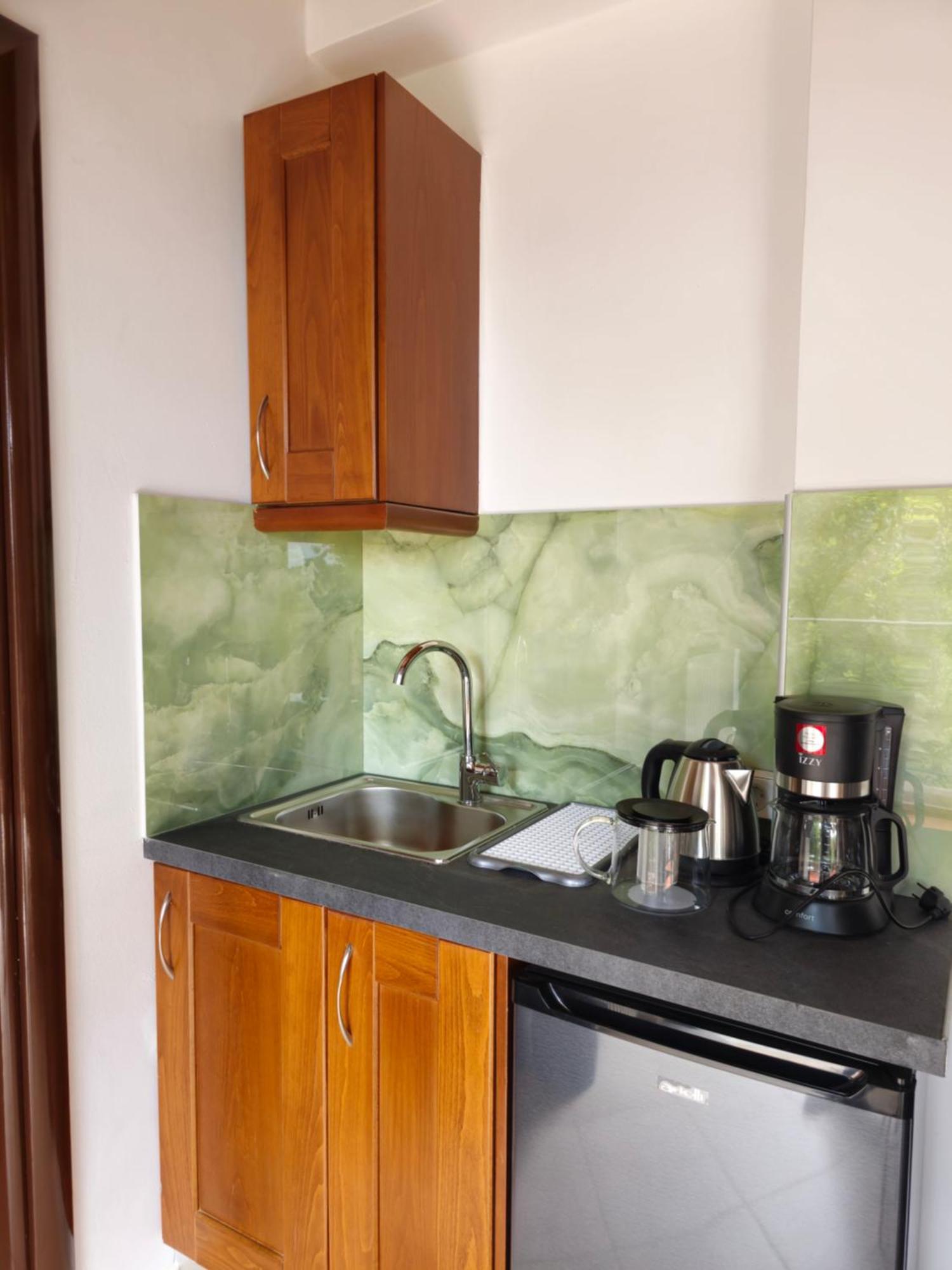 Okeanis Apartments & Suites Adults Only กาเตลิออส ภายนอก รูปภาพ