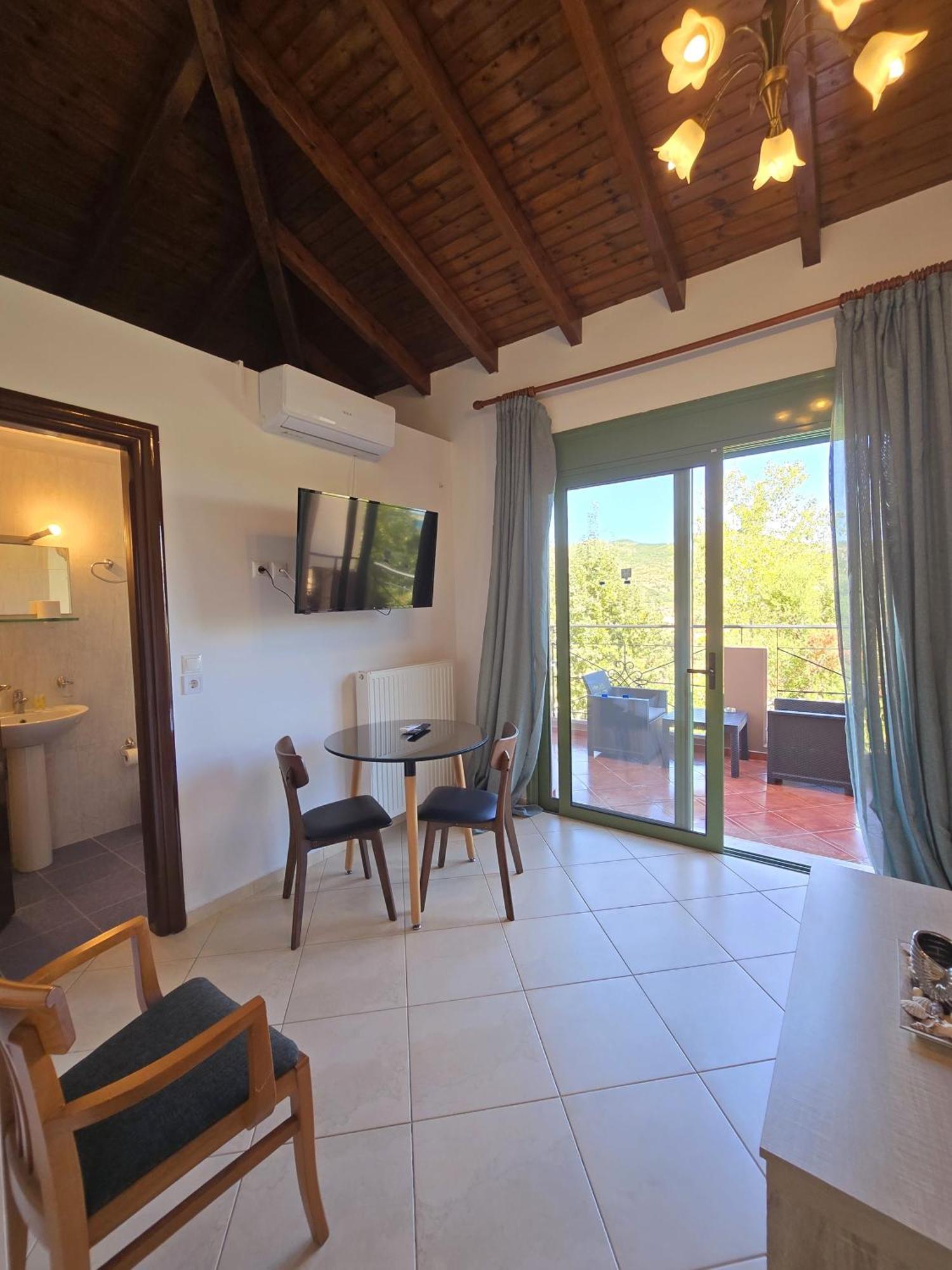 Okeanis Apartments & Suites Adults Only กาเตลิออส ภายนอก รูปภาพ