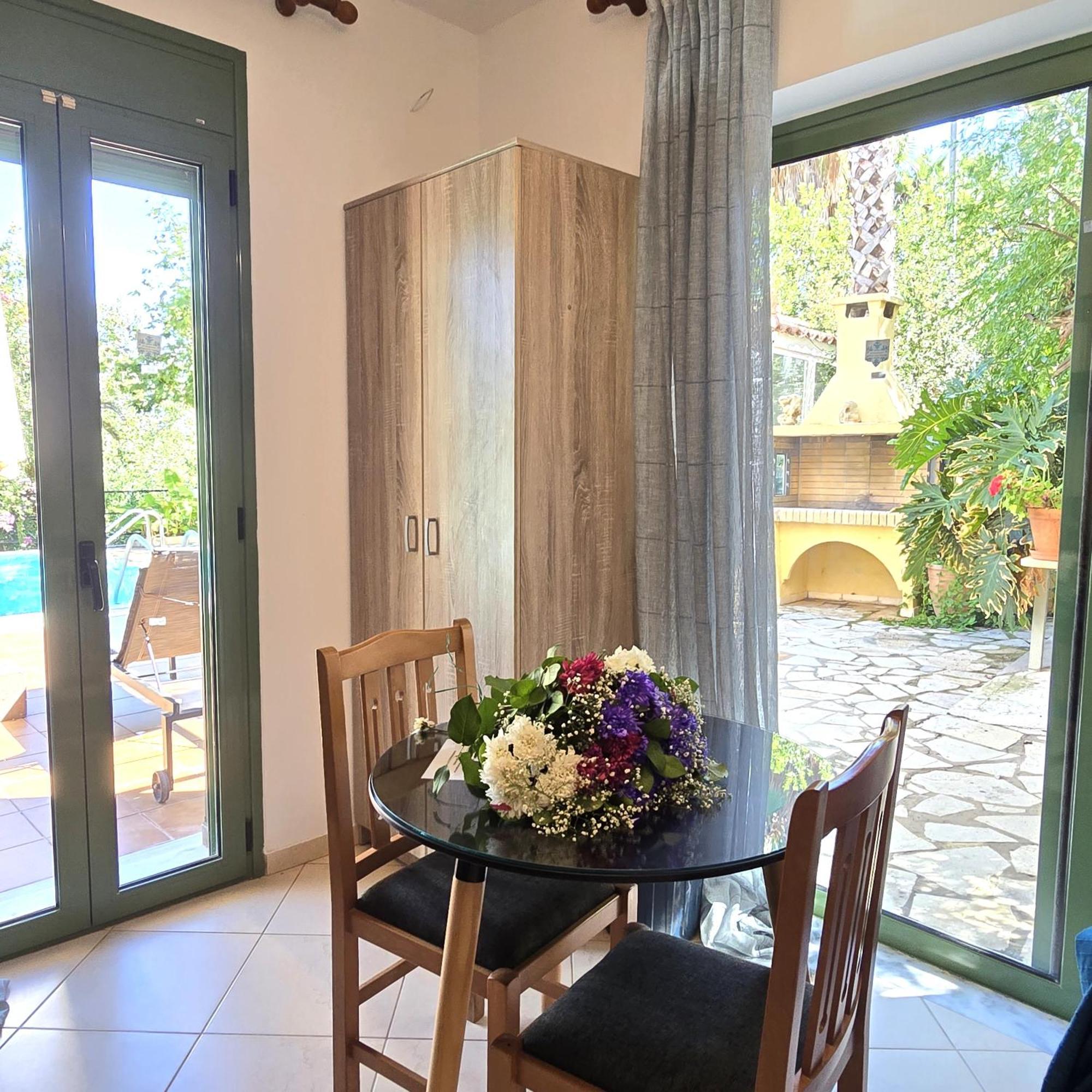 Okeanis Apartments & Suites Adults Only กาเตลิออส ภายนอก รูปภาพ